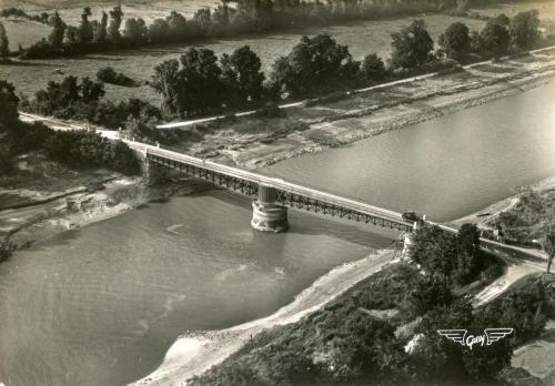 image D03 037R-Ranville - Pont de l'Orne