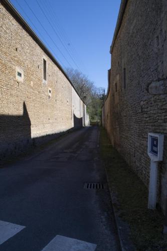 image-E-06-Entree-rue-froide