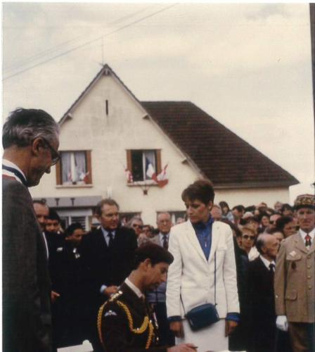 image-I06-Charles-1984